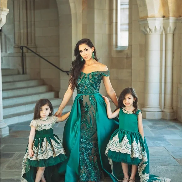emerald green toddler dress Emerald Green Girls Silk Formal Smocked Dress main image 1